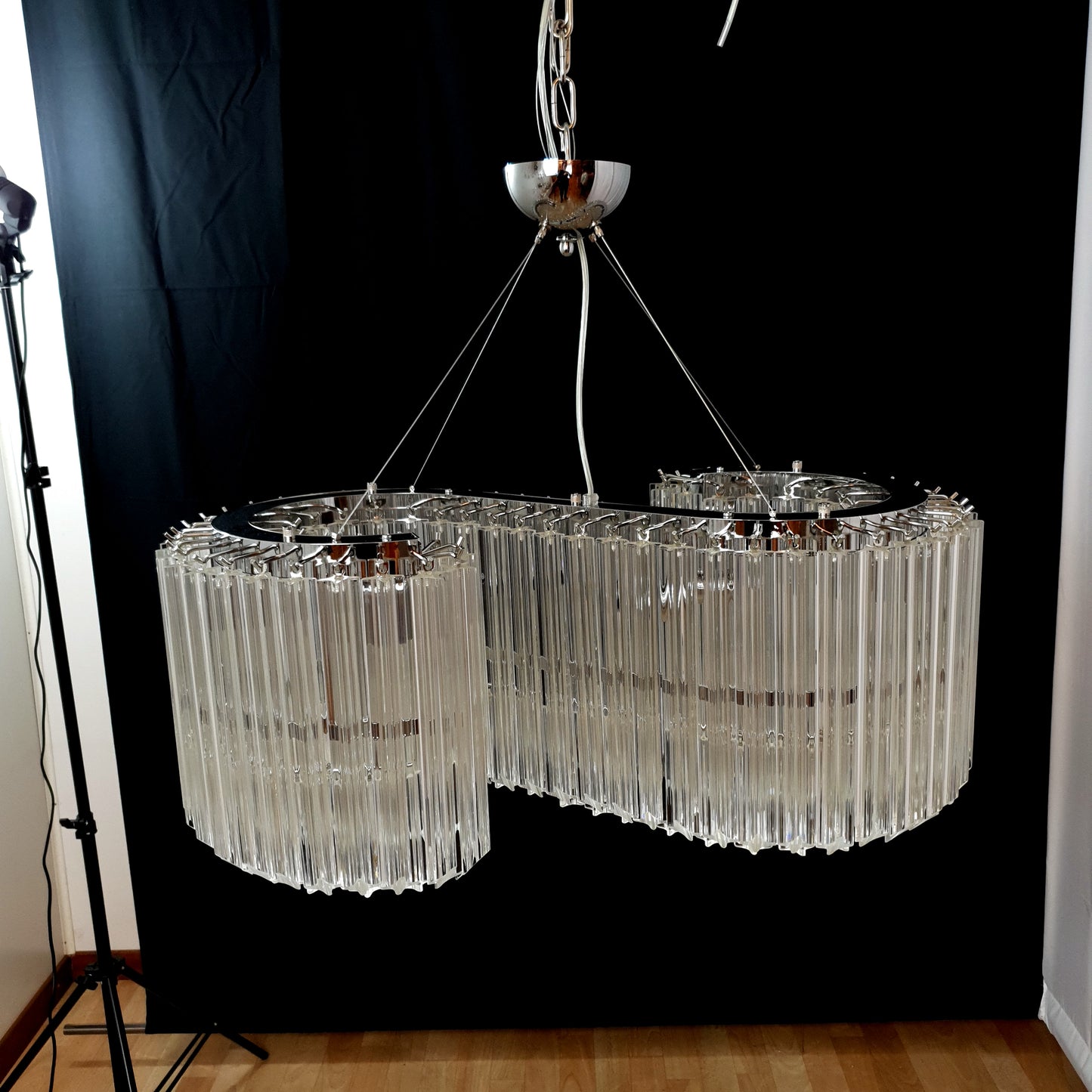 Lampadario Murano Vintage,stile Venini, anni'70.Meraviglioso con la sua forma a lettera "S" con vetri prismi di Murano. Made in Venice Italy