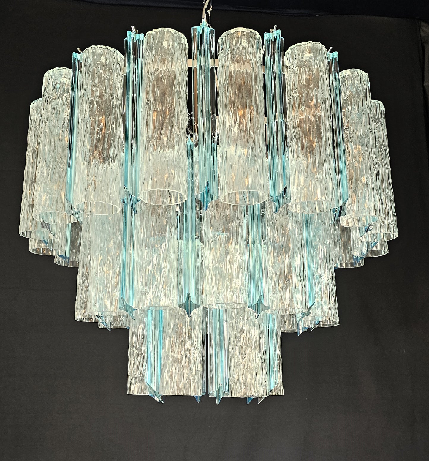 Lampadario Vintage di Murano, stile Barovier, anni'80. Con vetri di Murano prismi e tubi cilindro cristallo. Designed and made in Italy