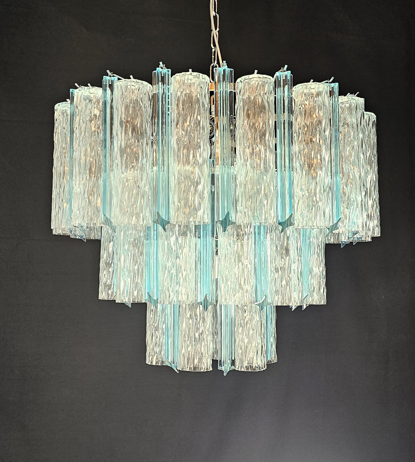 Lampadario Vintage di Murano, stile Barovier, anni'80. Con vetri di Murano prismi e tubi cilindro cristallo. Designed and made in Italy