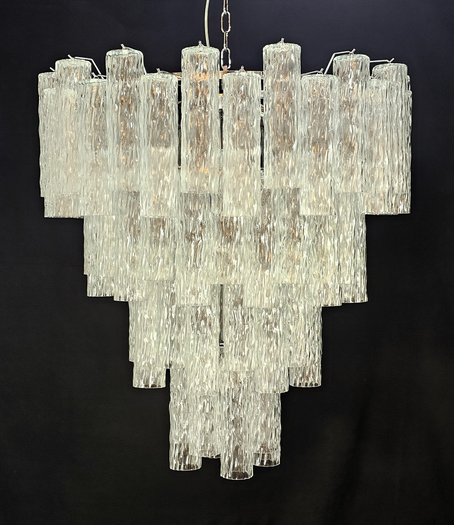 Lampadario Vintage Murano, stile Barovier, anni'80. Vetri di Murano tubi cilindro in cristallo. Designed and Made in Venice, Italy