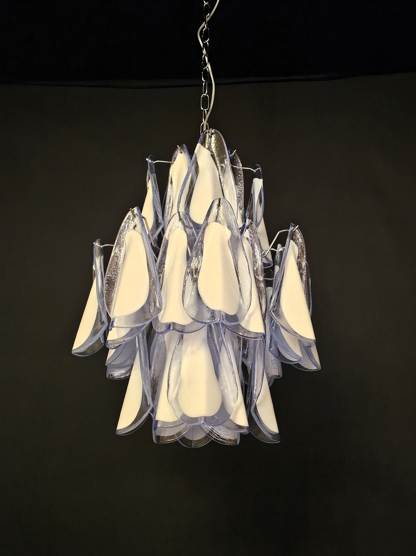 Lampadario di Murano artigianale stile Impero. Con vetri di Murano fatti a mano. Made in Murano, Italy