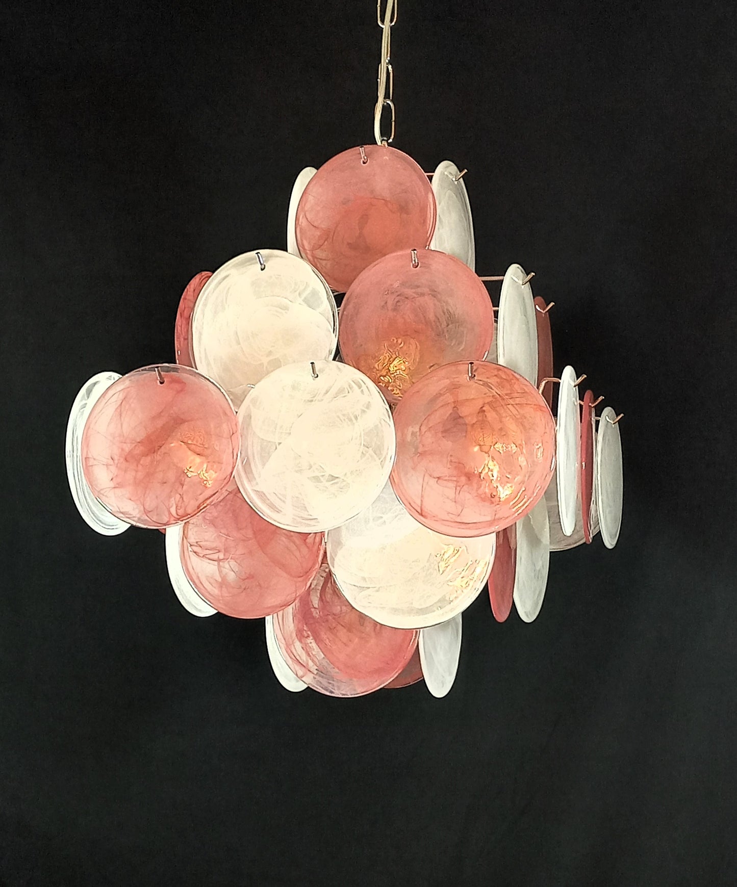 Lampadario Vintage quadrato a vetri dischi. Vetri dischi artigianali in alabastro, made in Murano, Italy