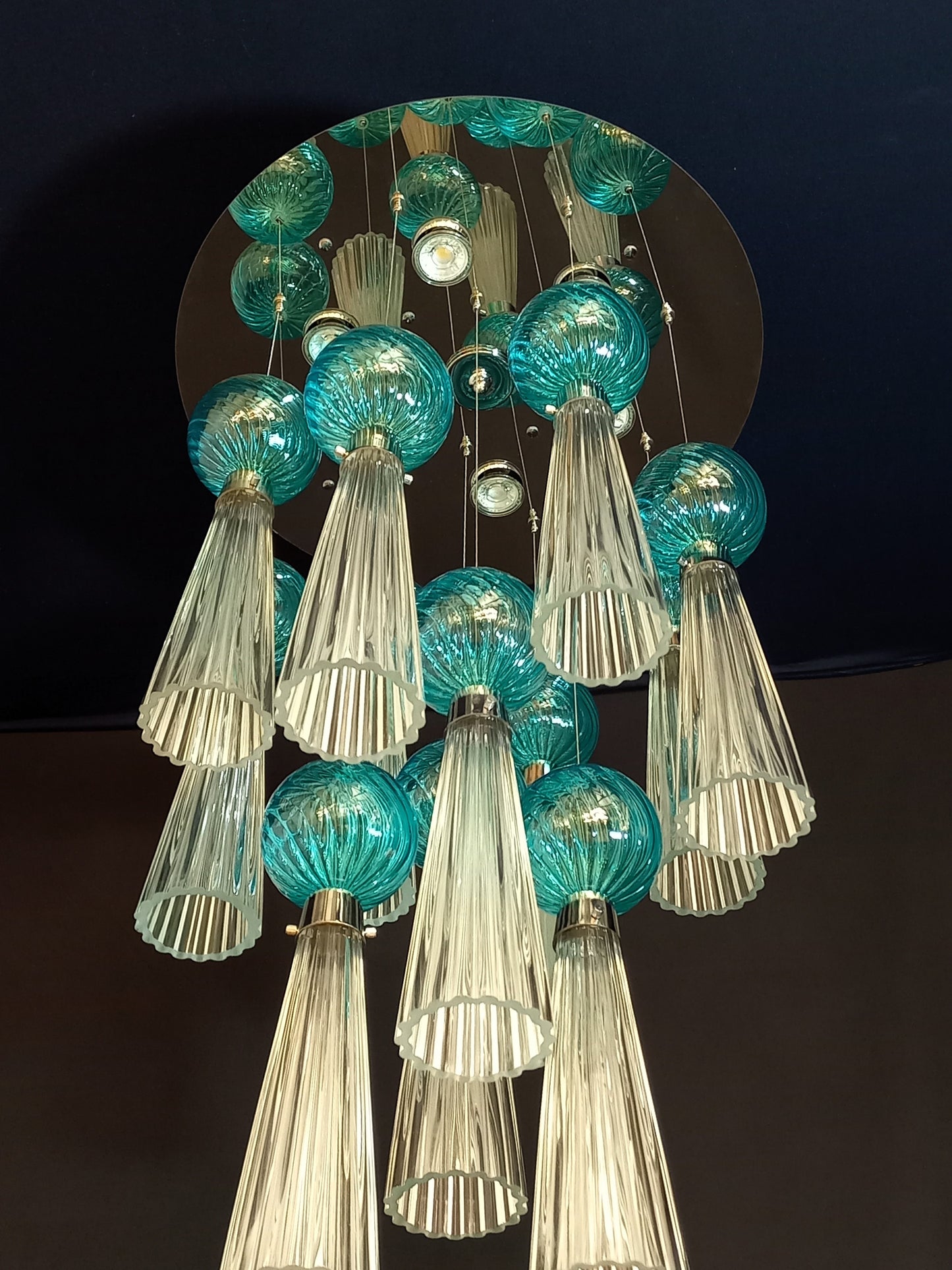 Plafoniera Vintage Art Déco con luci a led e vetro di Murano soffiato e fatto a mano, made in Murano, Italy