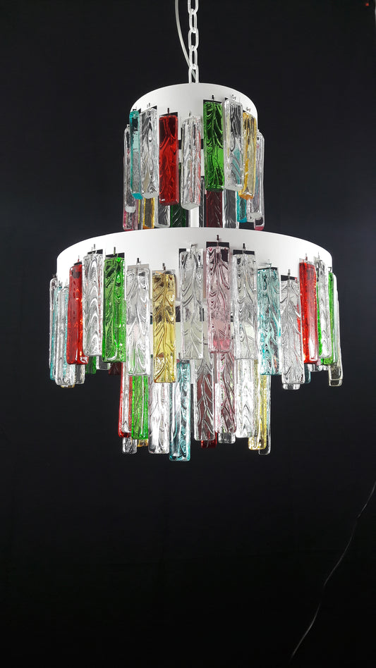 Lampadario Murano con Vetri di Murano fatti a mano e multicolore. Ispirato alla famosa maschera veneziana carnevalesca di arlecchino. Made in Venice,Italy
