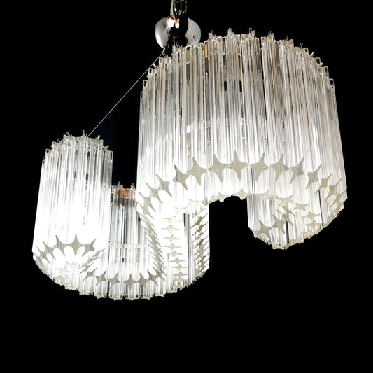 Lampadario Murano Vintage,stile Venini, anni'70.Meraviglioso con la sua forma a lettera "S" con vetri prismi di Murano. Made in Venice Italy