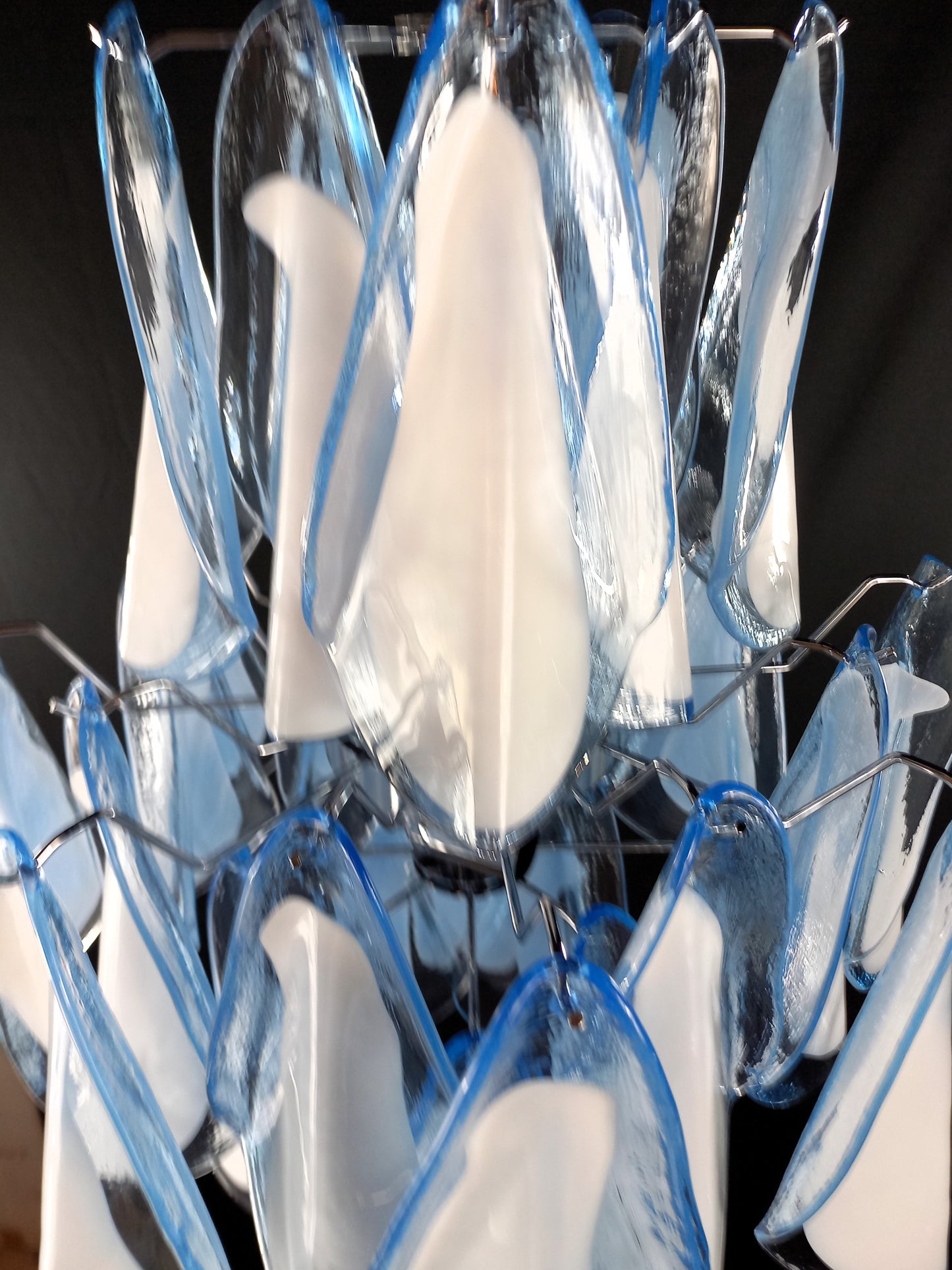Lampadario di Murano artigianale stile Impero. Con vetri di Murano fatti a mano. Made in Murano, Italy
