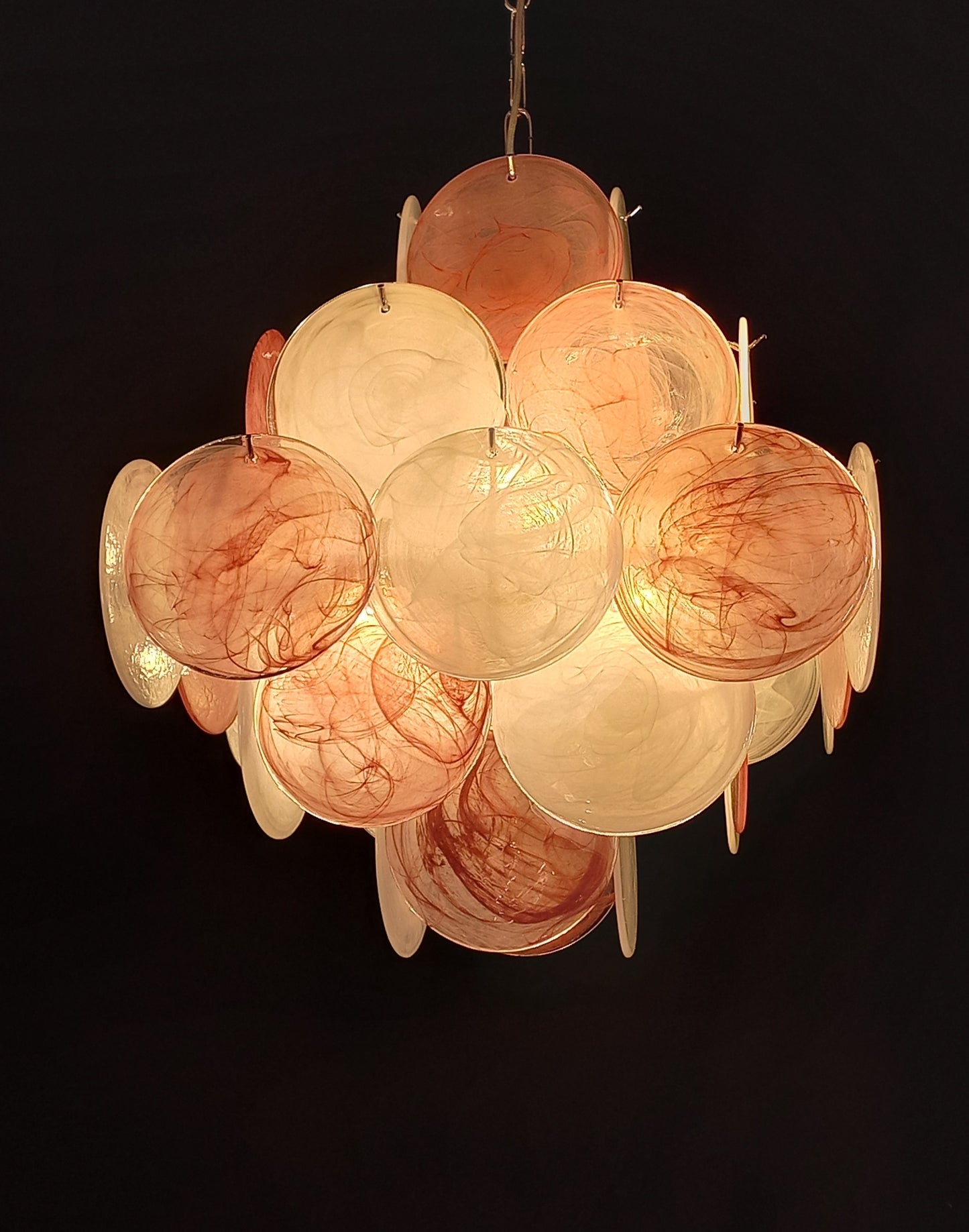 Lampadario Vintage quadrato a vetri dischi. Vetri dischi artigianali in alabastro, made in Murano, Italy