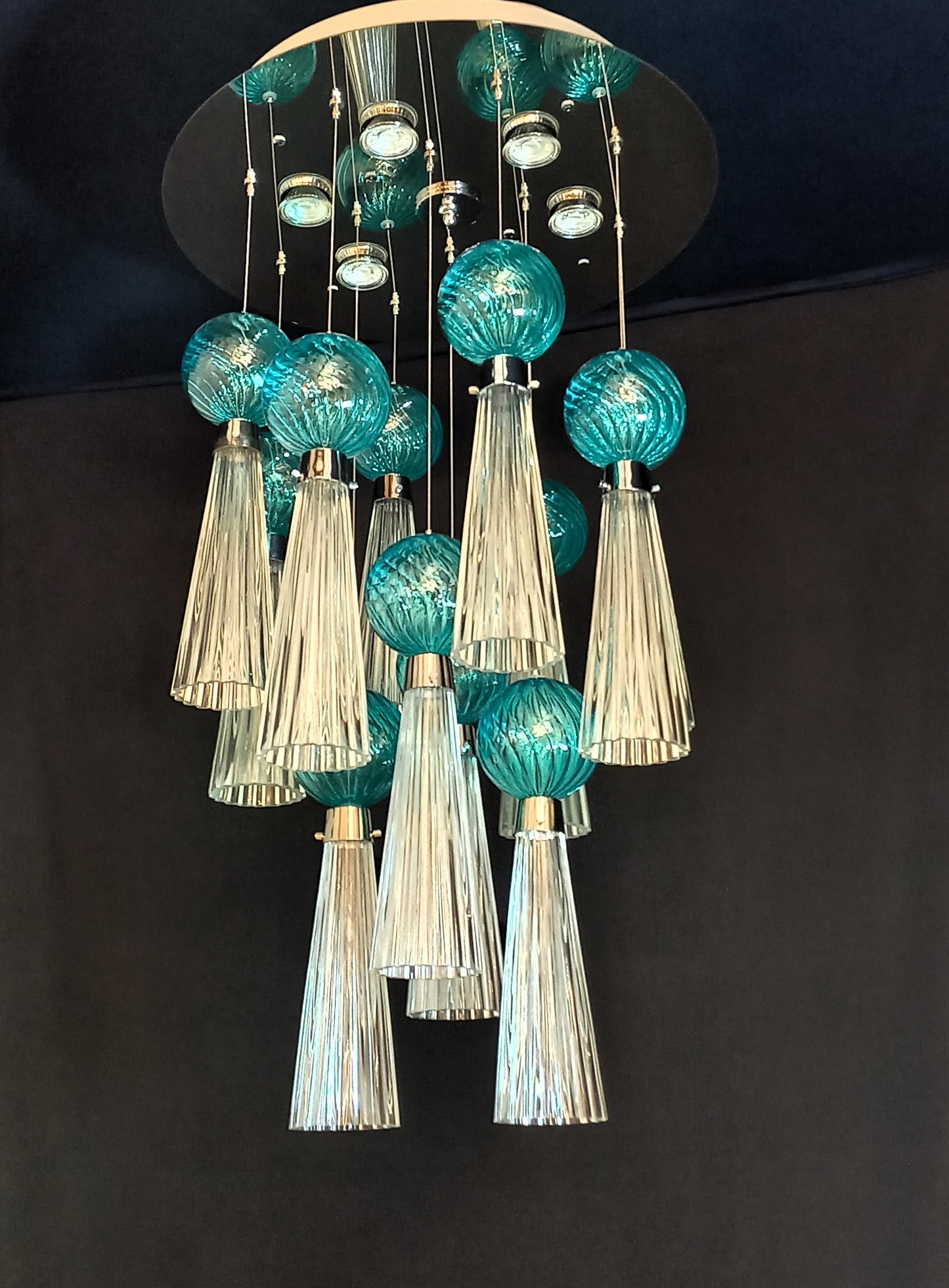 Plafoniera Vintage Art Déco con luci a led e vetro di Murano soffiato e fatto a mano, made in Murano, Italy